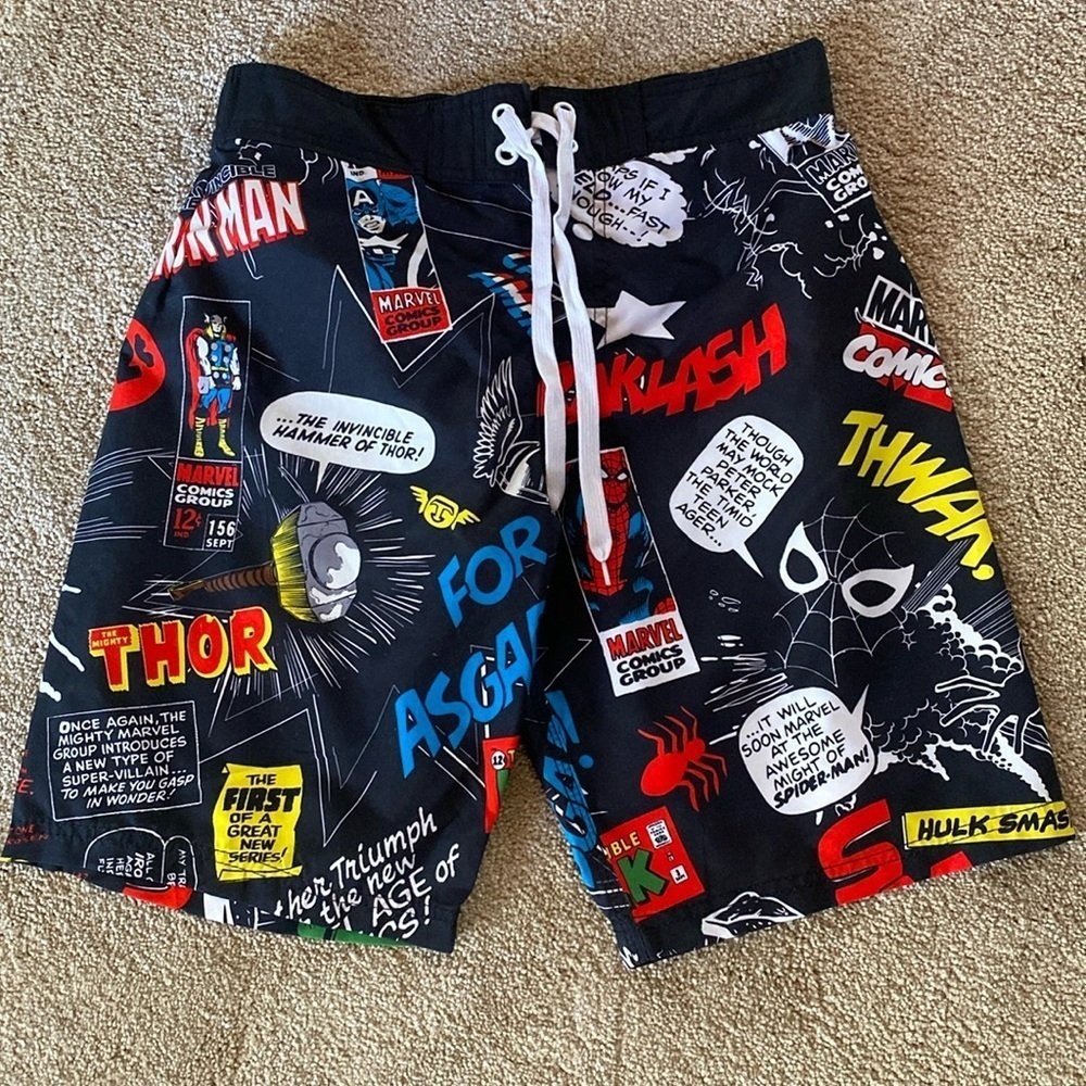 Marvel Swim Board Shorts Black Red Blue White Size SMALL